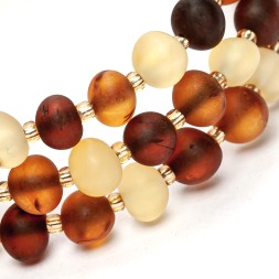 Браслет &quot;Мятый шар&quot; из Янтаря на струне